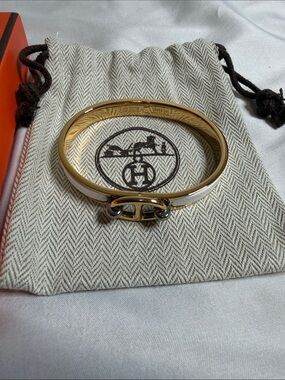 Hermès Mini Clic Chaîne d'Ancre bracelet With Gold Hardware